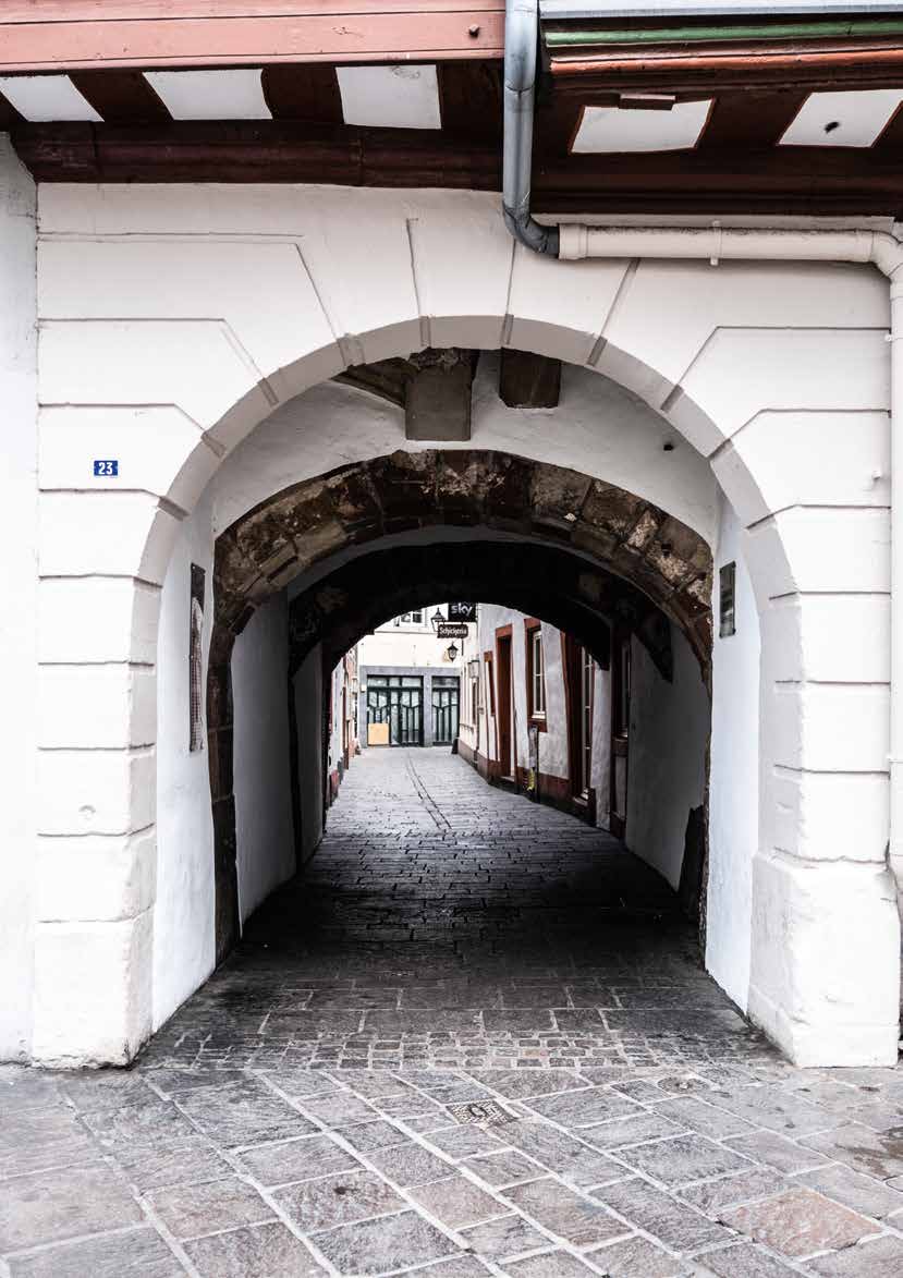 Small Jewish Gate, 1