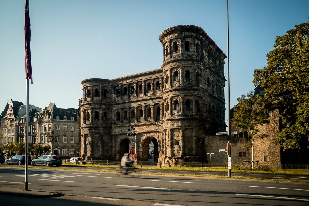 Porta Nigra, 3